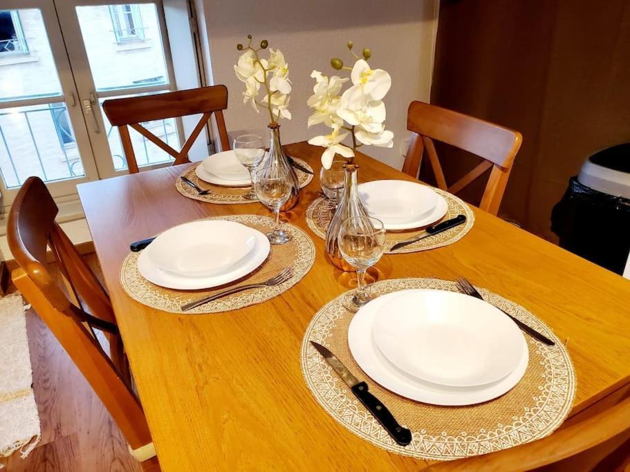 Appartement Chaleureux Au Pied De La Cite Avec Parking 카르카손 외부 사진